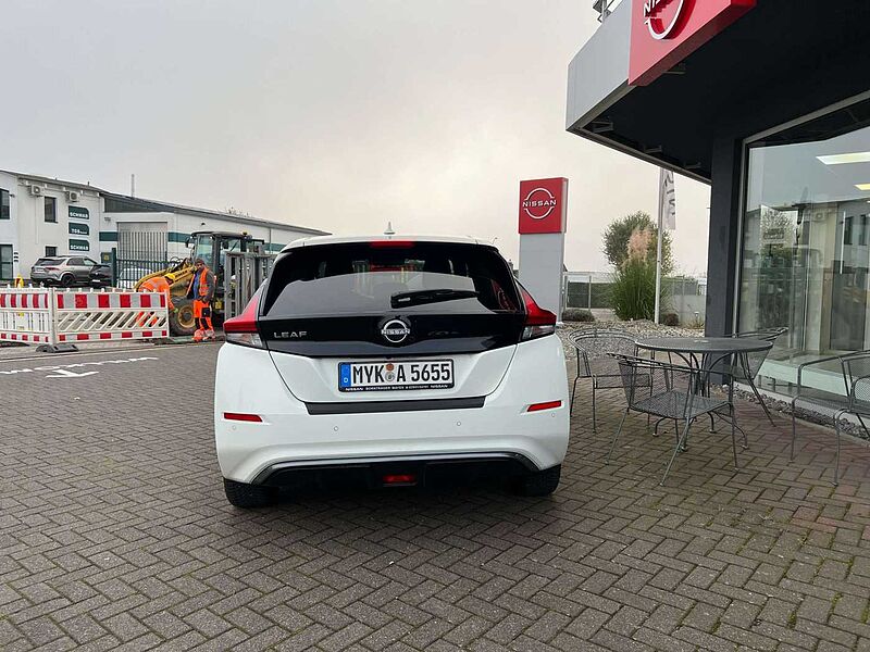 Nissan Leaf N-Connecta Winterpaket Assistenzpaket-Pro